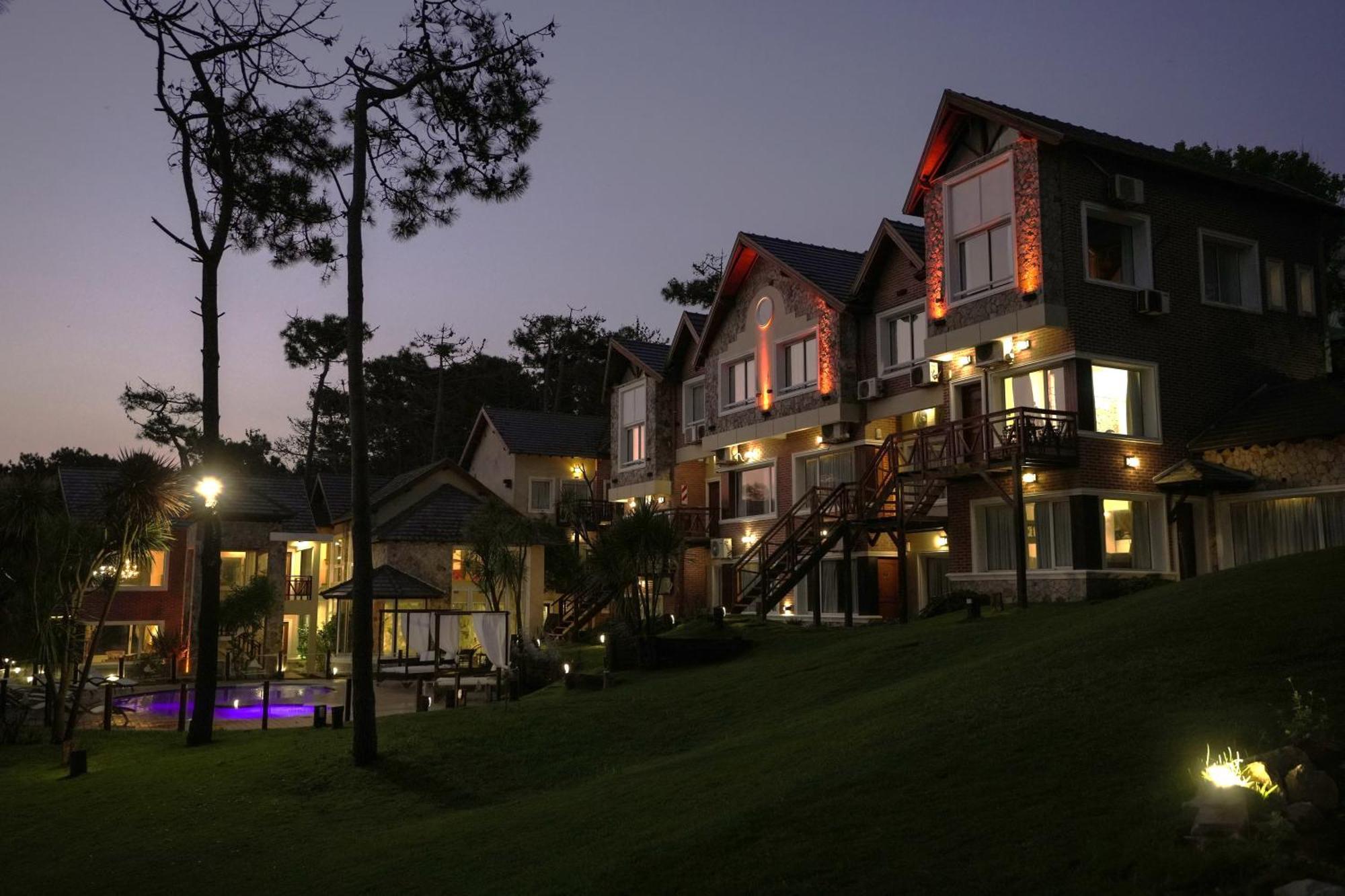 Haras Del Bosque Aparthotel Mar de Las Pampas Exterior foto